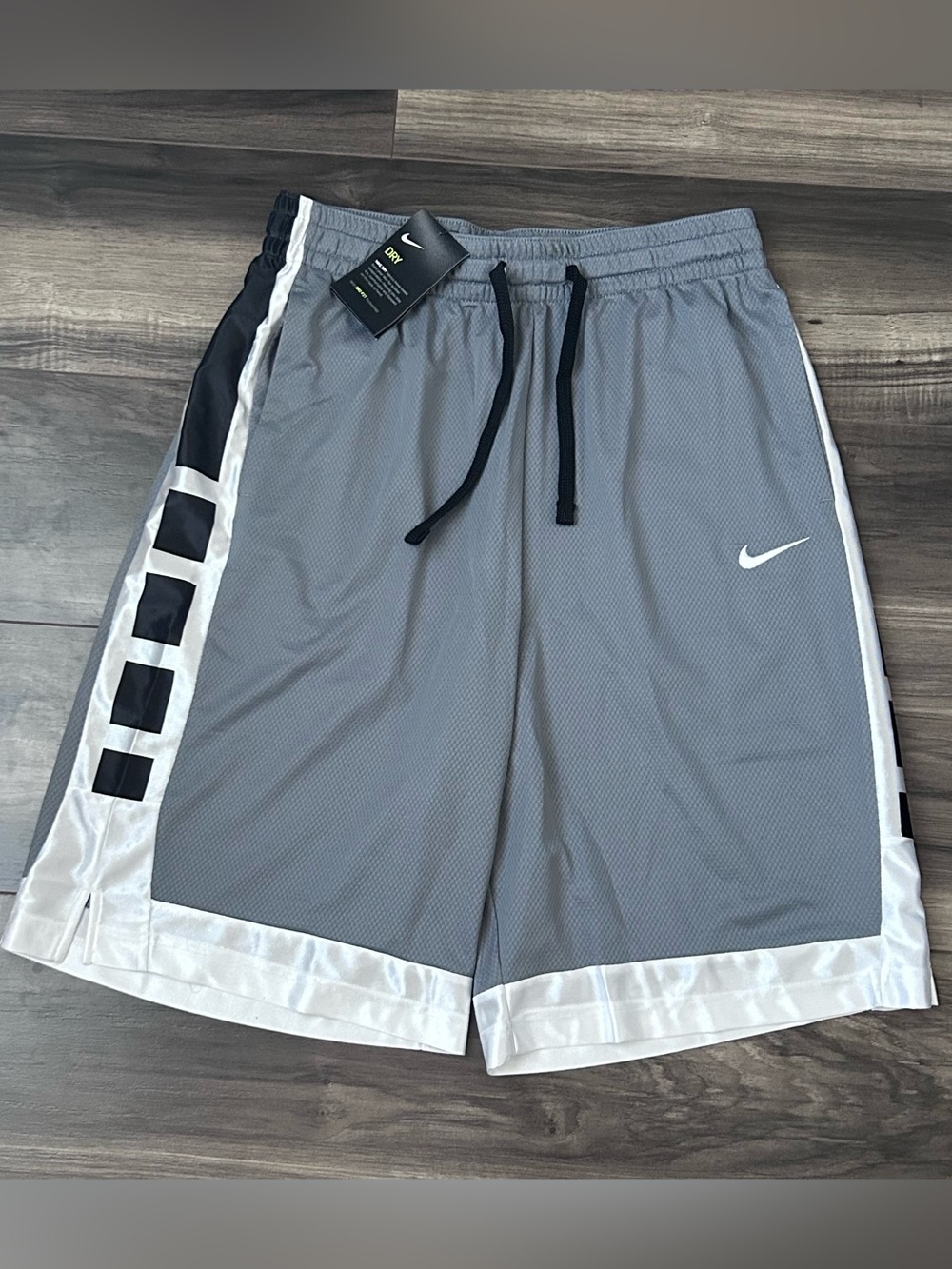 Nike Dri-Fit Elite Stripe Basketball Shorts Mens Large Tall Gray CV1748-065 New